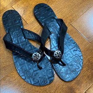 Tory Burch Flip Flop Sandals Size 8